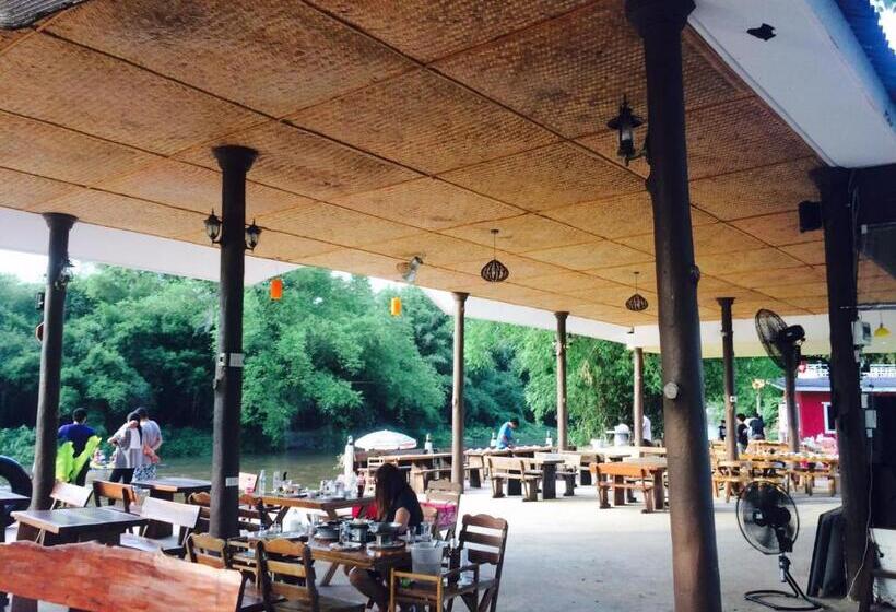 호텔 River&mountain Resort