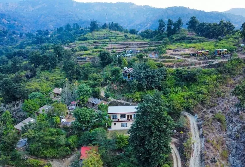 Lahermitage Resort