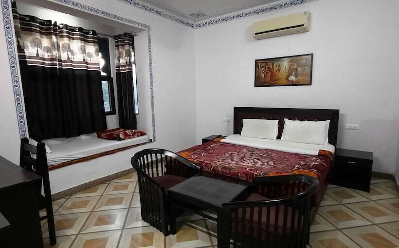 Lake Alpi Resort Kumbhalgarh