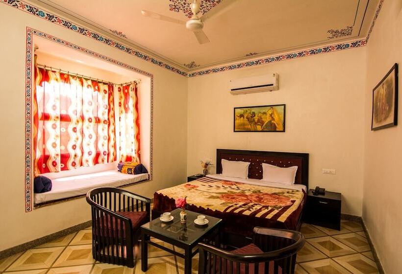 Lake Alpi Resort Kumbhalgarh