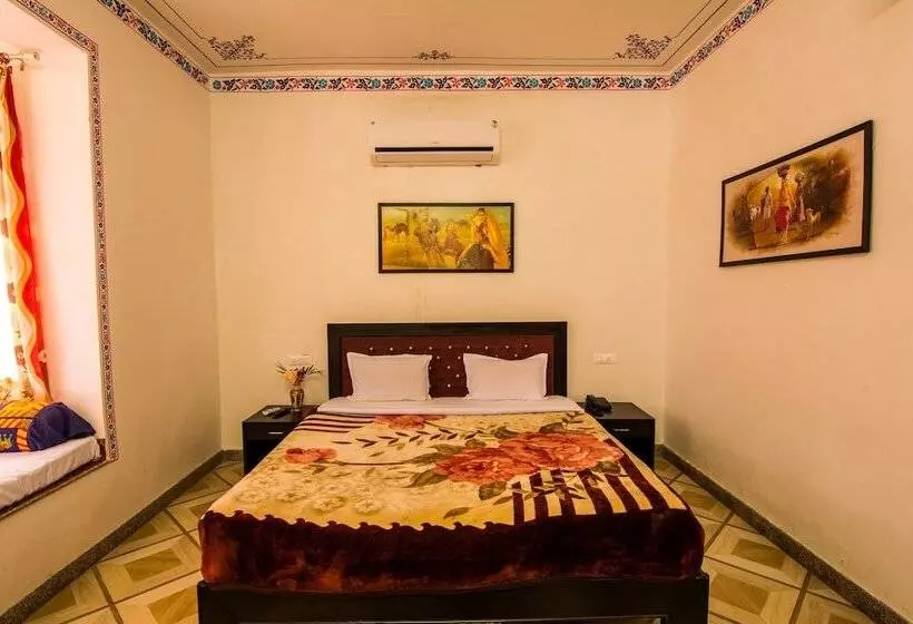 Lake Alpi Resort Kumbhalgarh