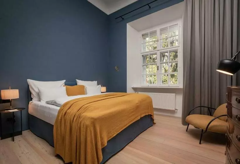 Majatalo Boutique Hotel Zum Oberjäger, Schloss Lackenbach