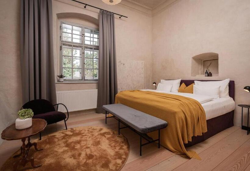 Пансион Boutique Hotel Zum Oberjäger, Schloss Lackenbach