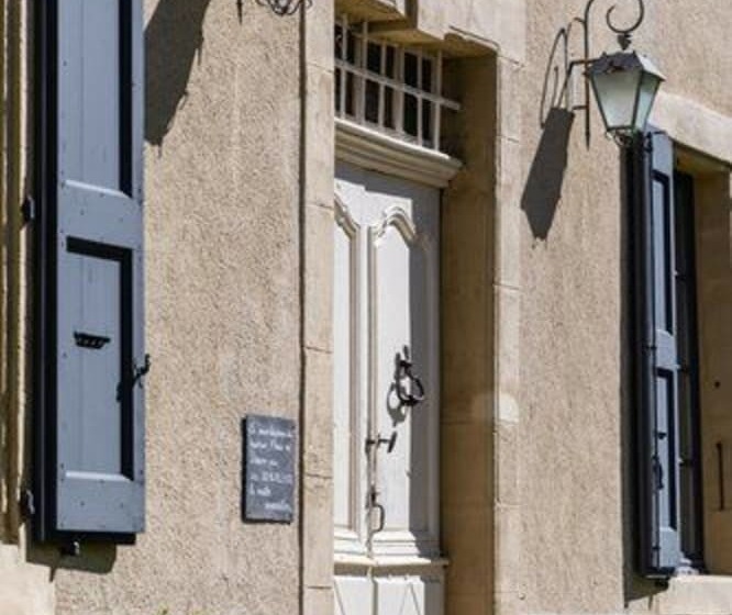 بنسيون Château De Ronel