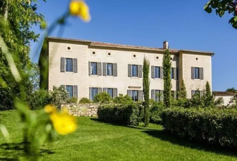 ペンション Château De Ronel