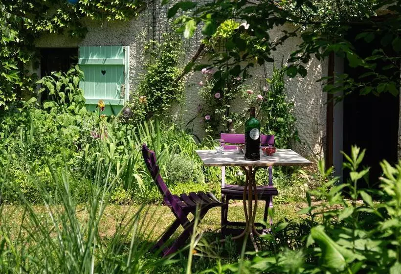 پانسیون F2 Meublé Gite De France 3 épis City Break Près De Belfort