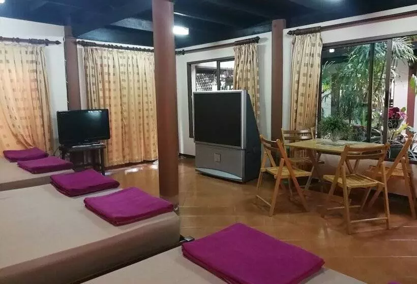 Majatalo Kumkhumsriwangchai Amphawa