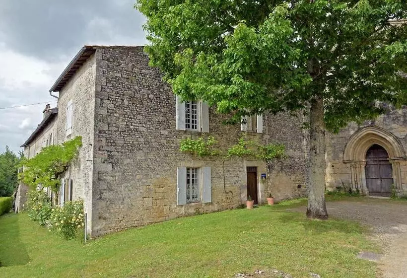 ペンション Association Le Prieuré Saint Barthélémy