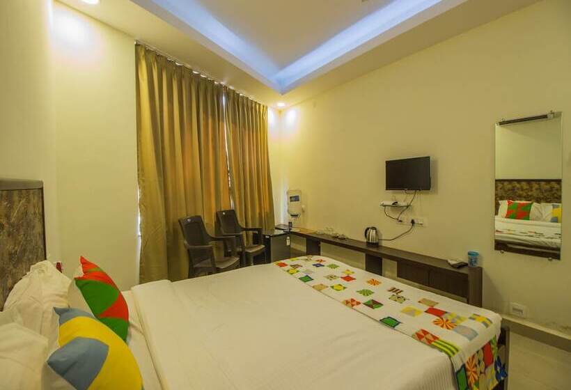 بنسيون Oyo Home 11875 Exotic Stay