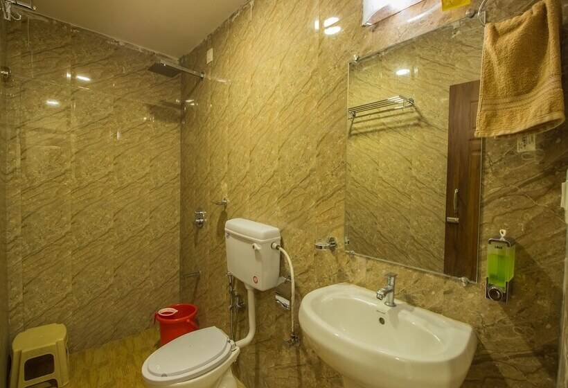 بنسيون Oyo Home 11875 Exotic Stay