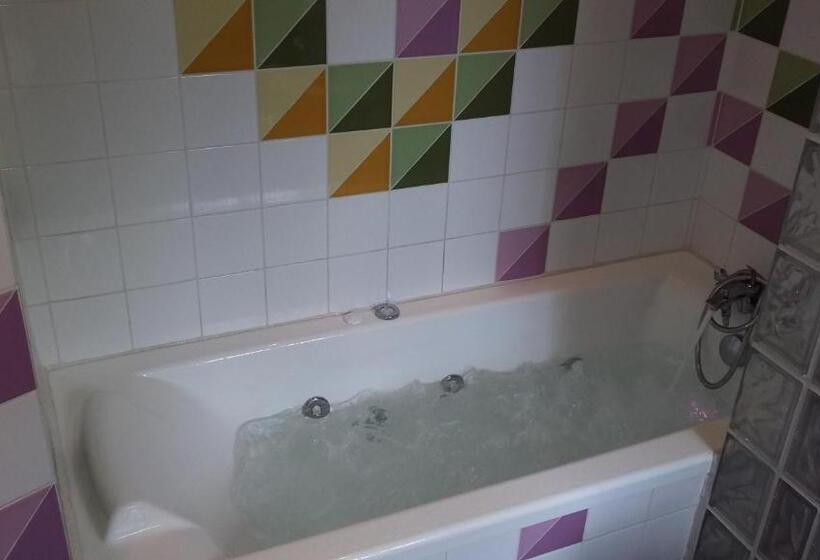 צימר Chambres D Hôtes Villa De Vienneenarthies