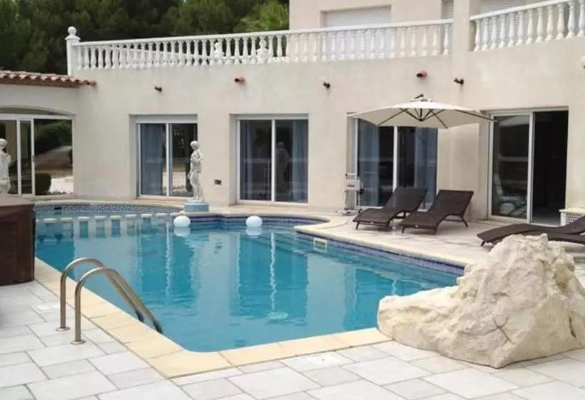 Aamiaismajoitus (B&B) La Pinède D Estarac