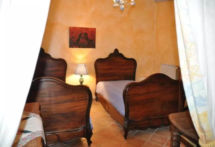 Aamiaismajoitus (B&B) Le Petit Labouret