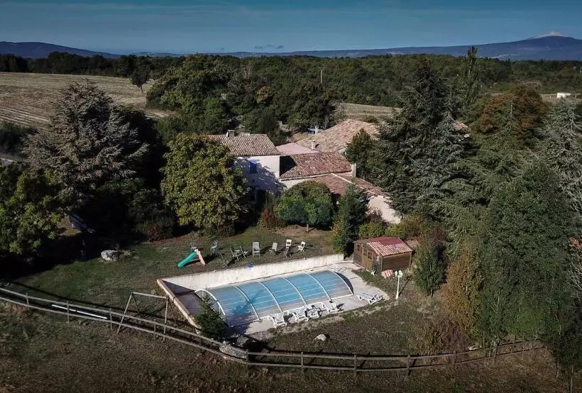 Aamiaismajoitus (B&B) Le Petit Labouret