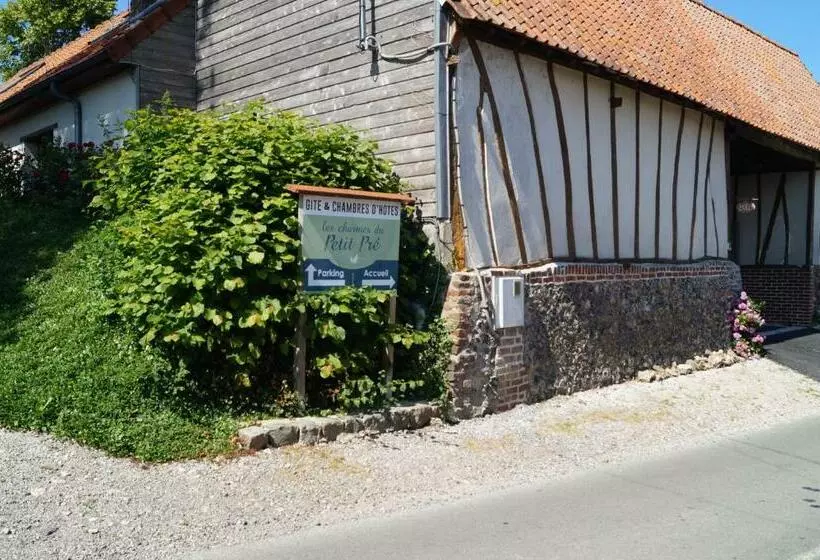 ベッドアンドブレックファースト Les Charmes Du Petit Pré