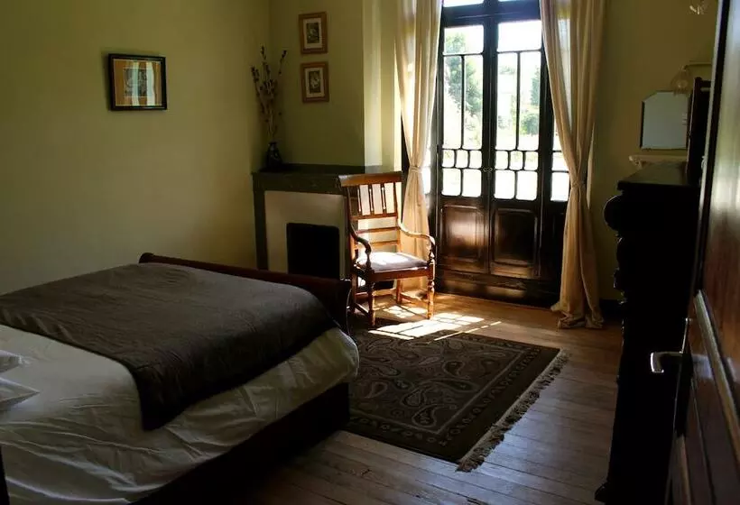 Aamiaismajoitus (B&B) Maison Esmeralda