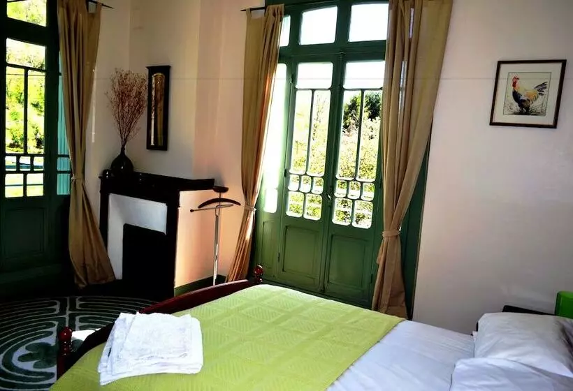 Aamiaismajoitus (B&B) Maison Esmeralda