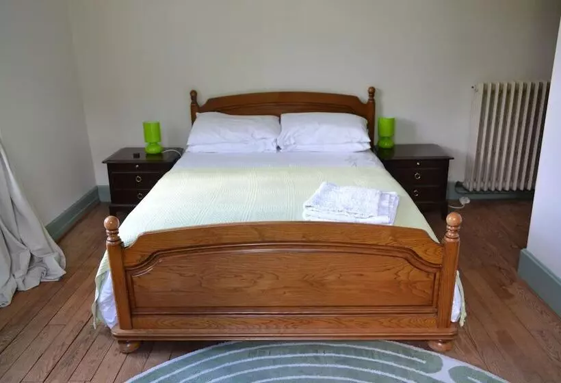 Aamiaismajoitus (B&B) Maison Esmeralda