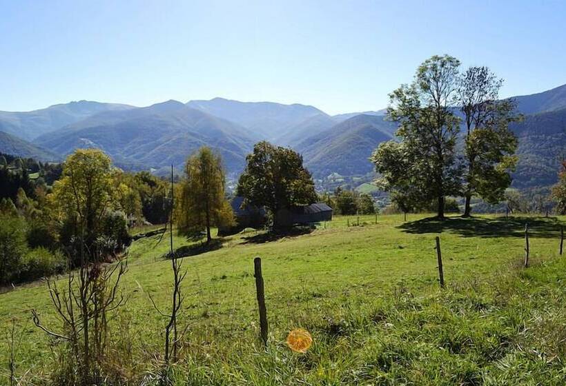 ベッドアンドブレックファースト Maison Esmeralda