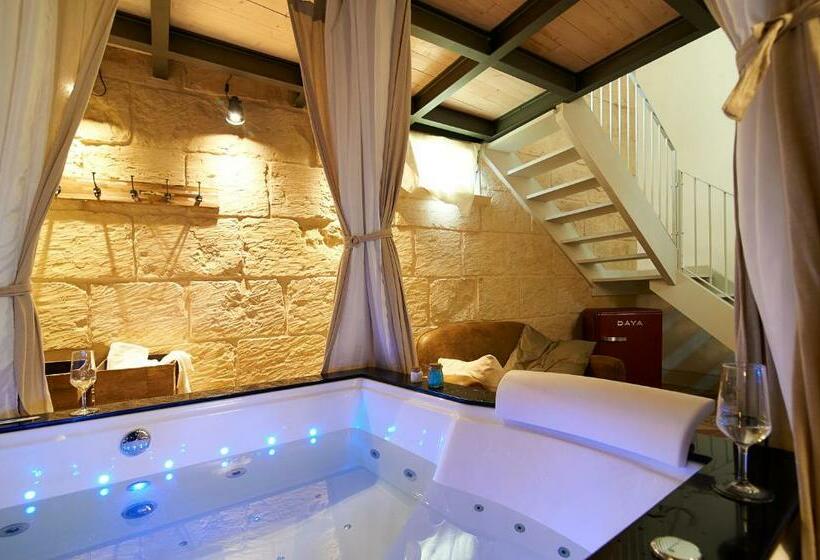 민박 Palazzo Mandurino Luxury Relais