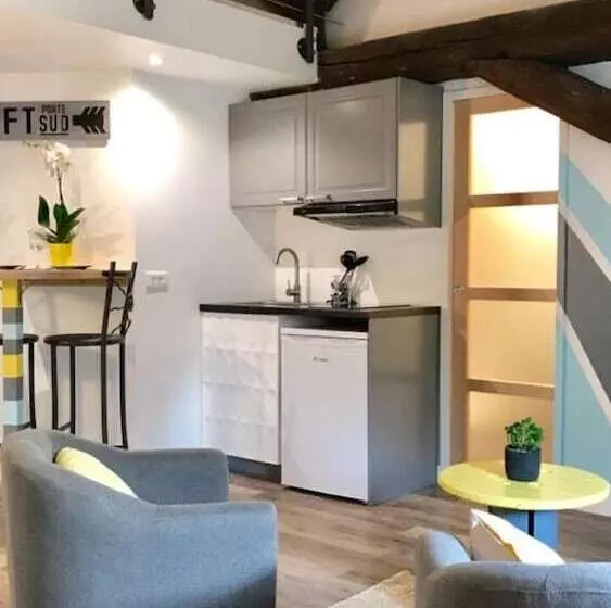 Domaine Des Trois Chateaux