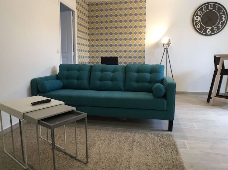 Domaine Des Trois Chateaux