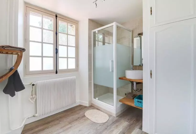 Domaine Des Trois Chateaux