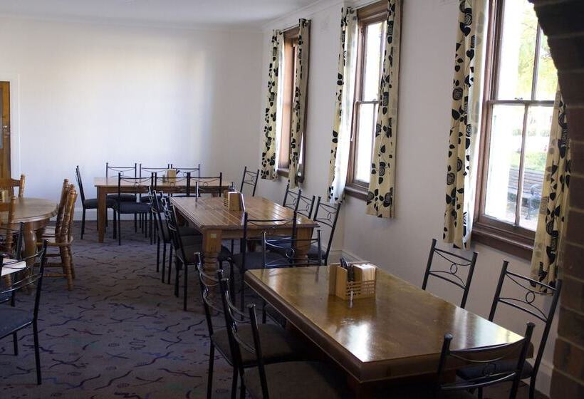 Courthouse Hotel Boorowa