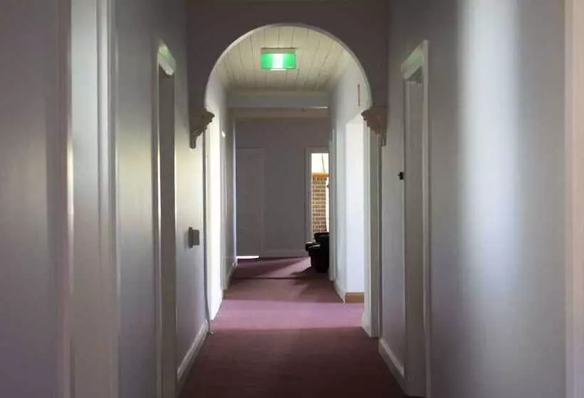 Courthouse Hotel Boorowa