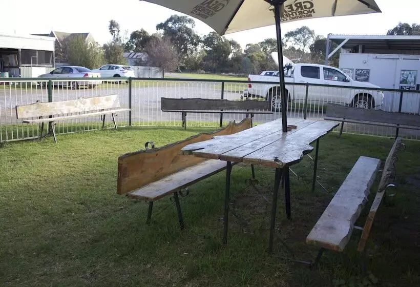 Courthouse Hotel Boorowa