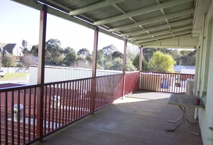 Courthouse Hotel Boorowa