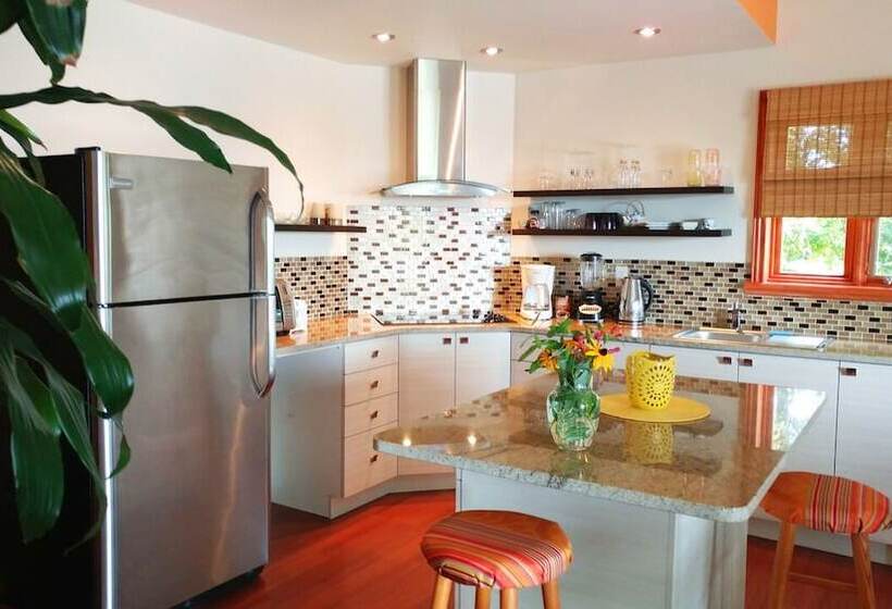 בית מלון כפרי Domaine Baie Mud