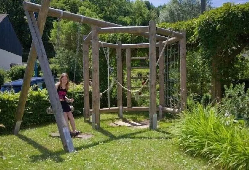 Hotelli Landhaus Schend