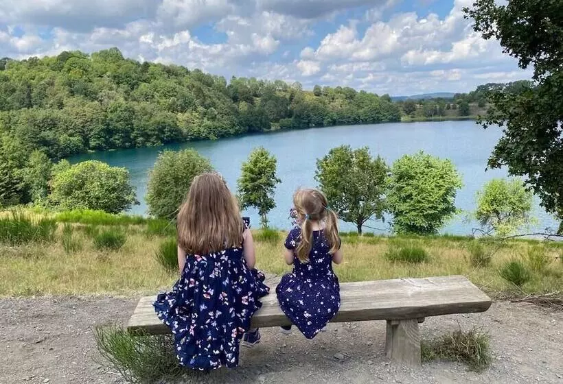 Hotelli Landhaus Schend