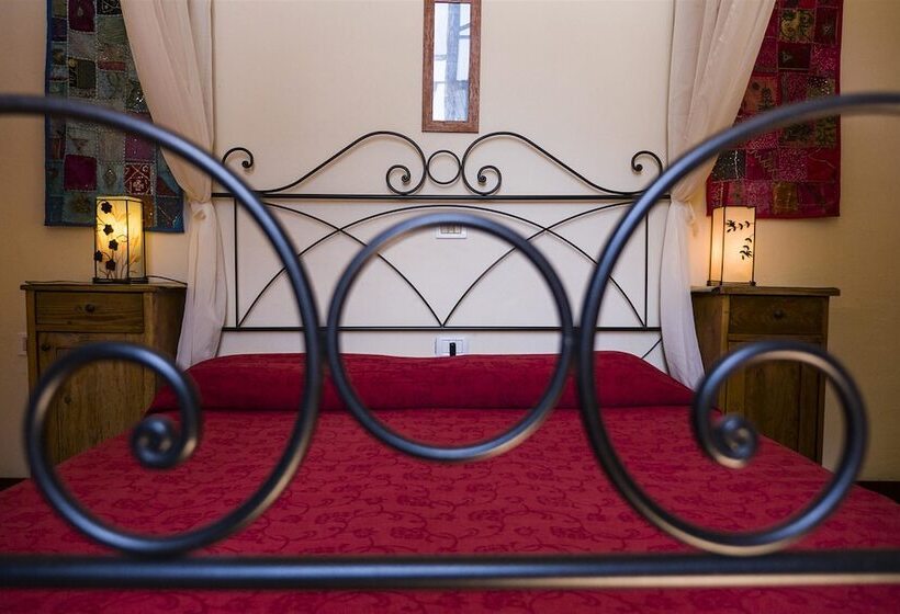 La Casa Sul Lago Hostel