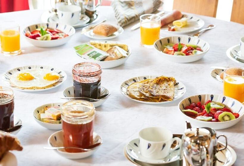 بنسيون Domaine Des Ormeaux