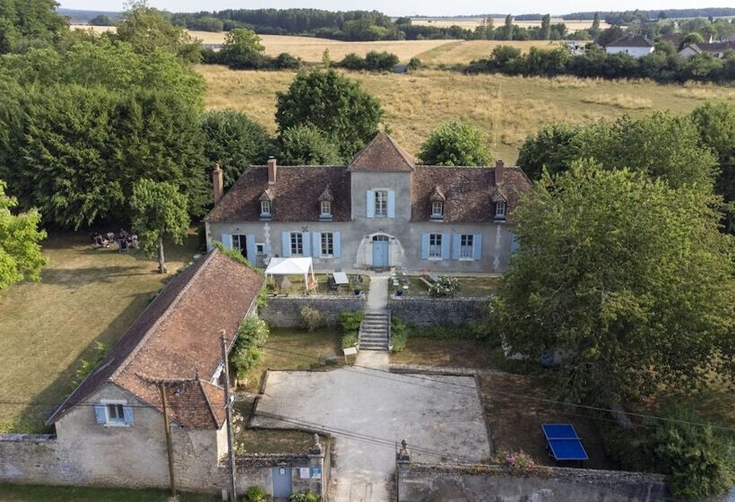 بنسيون La Cuvellerie