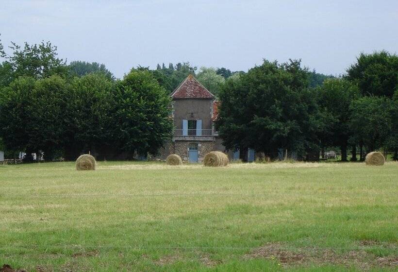 بنسيون La Cuvellerie