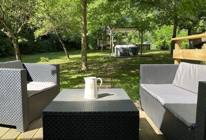 بنسيون La Grangette En Bourgogne