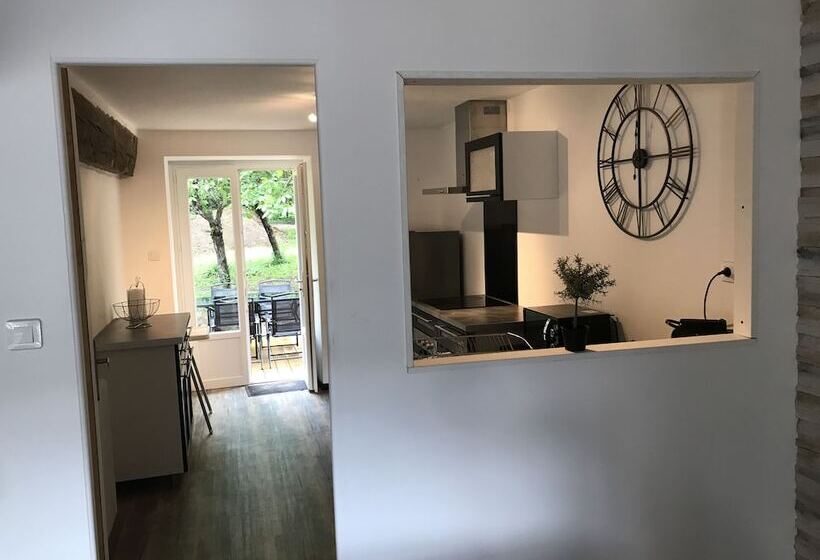 بنسيون La Grangette En Bourgogne