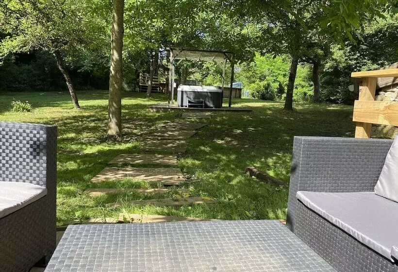 Majatalo La Grangette En Bourgogne