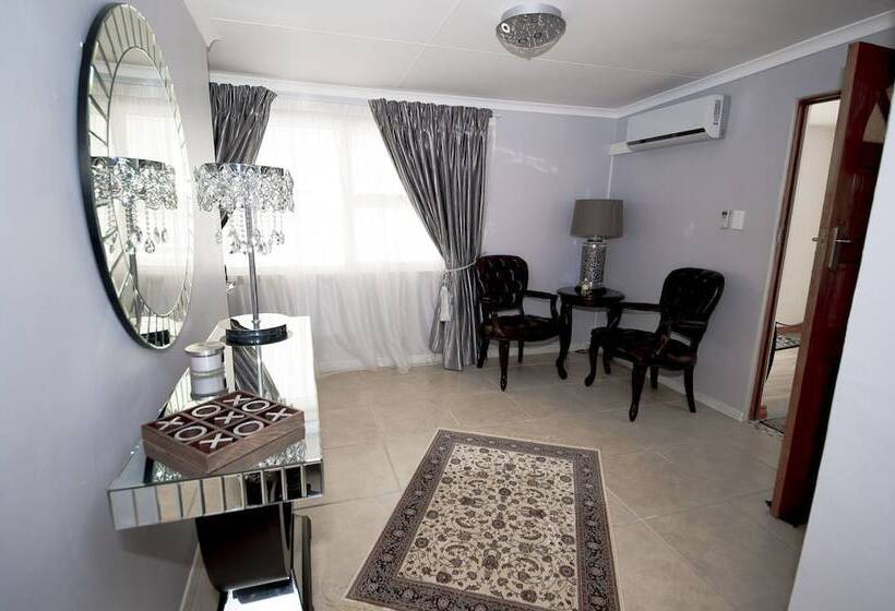 פנסיון Namakwa Guest Farm