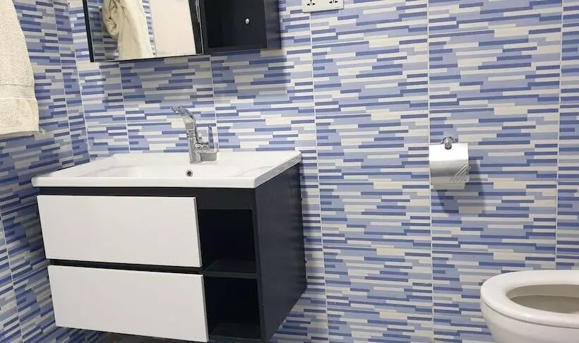 ペンション Royal Triangle Guest House