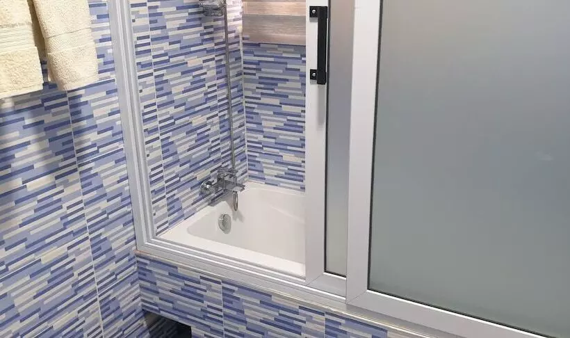 ペンション Royal Triangle Guest House