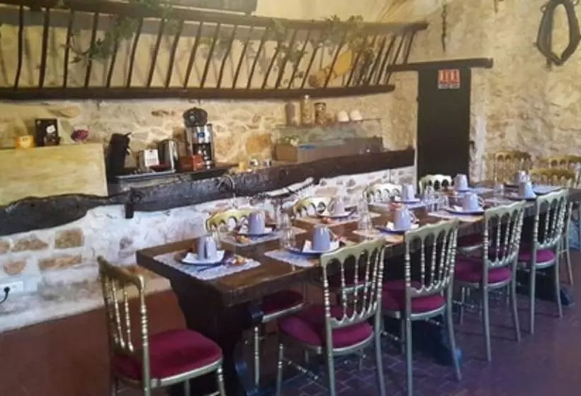 Moulin De Moulignon B&b