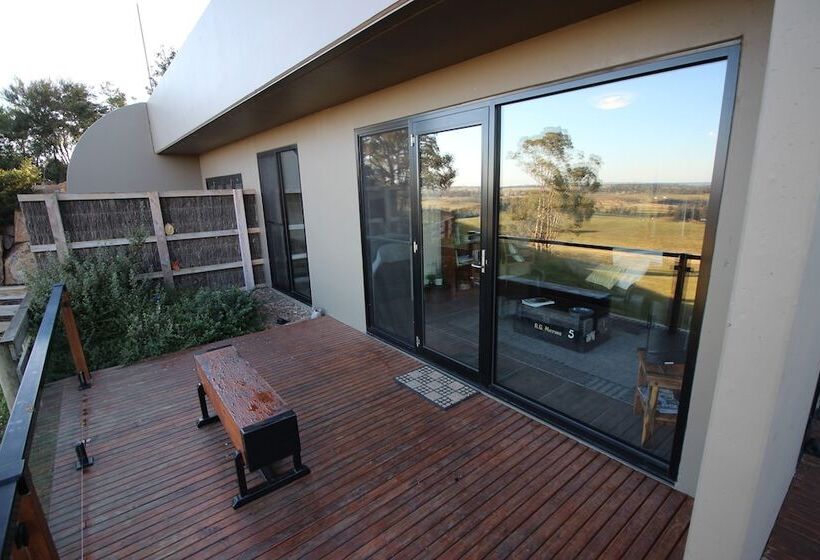 Down To Earth Farm Retreat