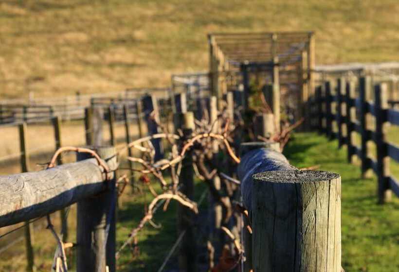 Down To Earth Farm Retreat