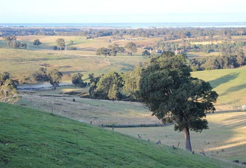 Down To Earth Farm Retreat