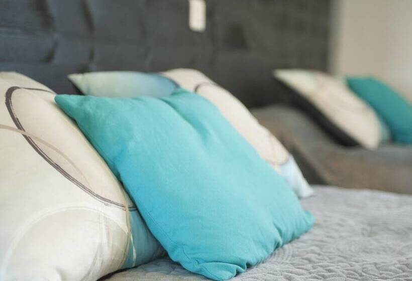 ホテル Aux Lys D'or