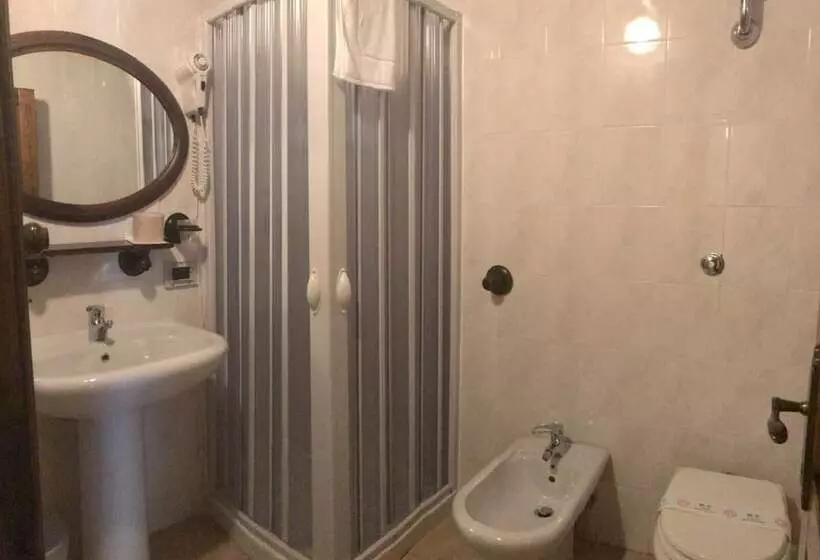 Hotelli La Locanda Di San Francesco